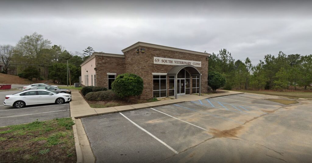 69 South Veterinary Clinic